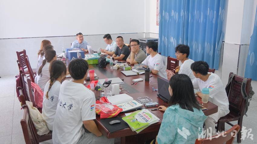 武穴市委宣传部对beat365官方网站体育学院爱Do志愿服务队“七彩假期”志愿服务项目进行指导.docx 武穴市委宣传部对beat365官方网站体育学院爱Do志愿服务队“七彩假期”志愿服务项目进行指导.docx